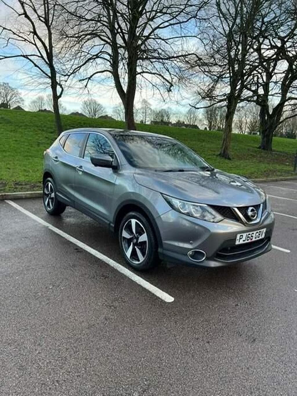Nissan Qashqai 1.2 DIG-T N-Connecta 2WD Euro 6 (s/s) 5dr